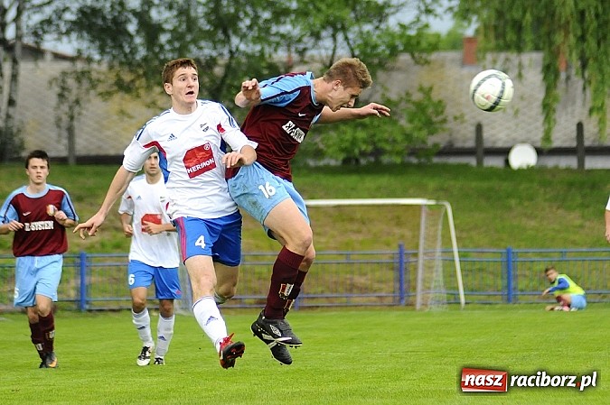Zdjęcie w galerii na portalu naszraciborz.pl: Iskra Pszczyna za mocna dla Unii wiadomości z regionu