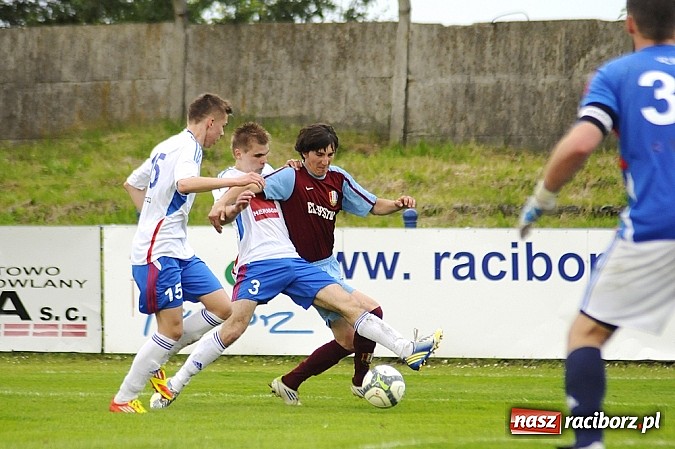 Zdjęcie w galerii na portalu naszraciborz.pl: Iskra Pszczyna za mocna dla Unii wiadomości z regionu