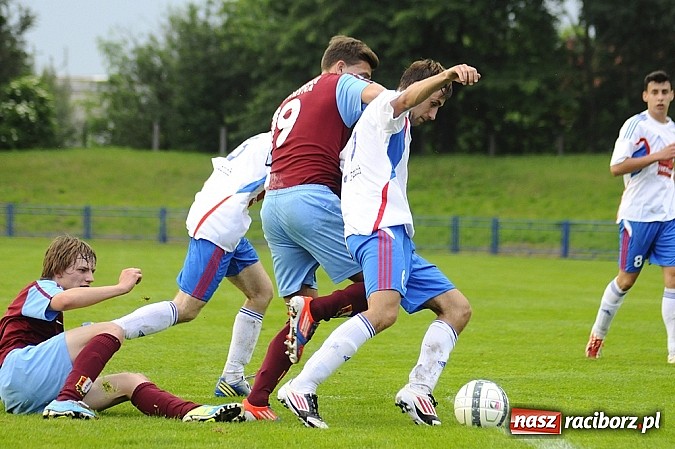 Zdjęcie w galerii na portalu naszraciborz.pl: Iskra Pszczyna za mocna dla Unii wiadomości z regionu