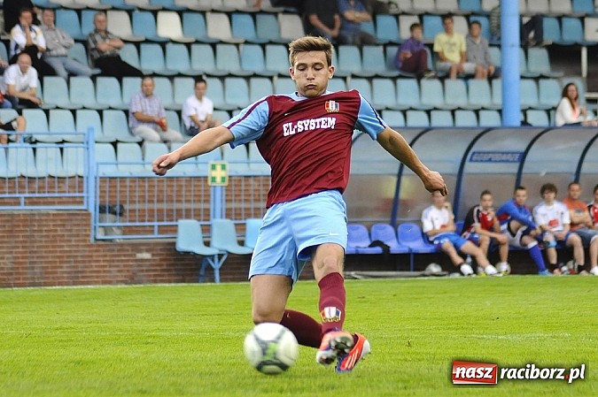 Zdjęcie w galerii na portalu naszraciborz.pl: Iskra Pszczyna za mocna dla Unii wiadomości z regionu