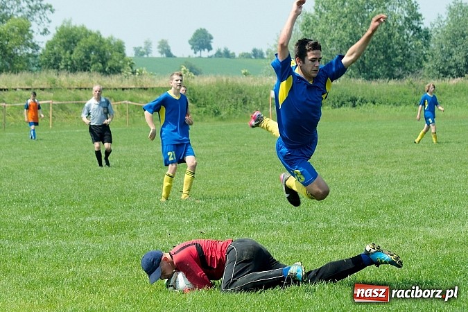 Zdjęcie w galerii na portalu naszraciborz.pl: Festiwal strzelecki w Cyprzanowie wiadomości z regionu