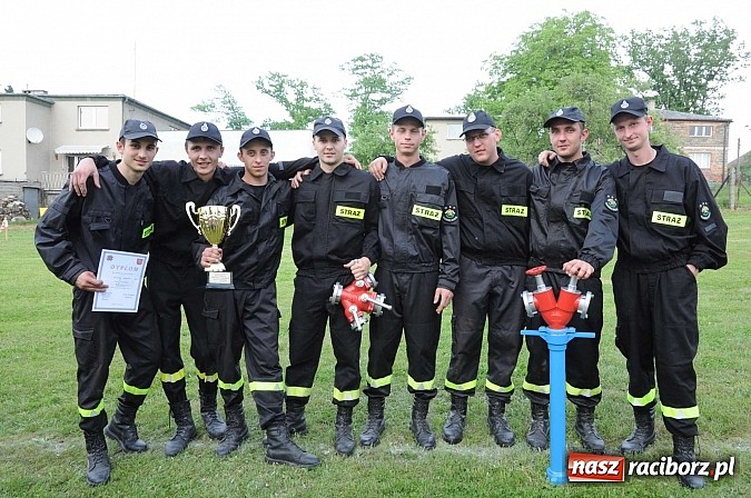 Zdjęcie w galerii na portalu naszraciborz.pl: OSP Brzezie wygrało miejskie zawody sportowo-pożarnicze wiadomości z regionu