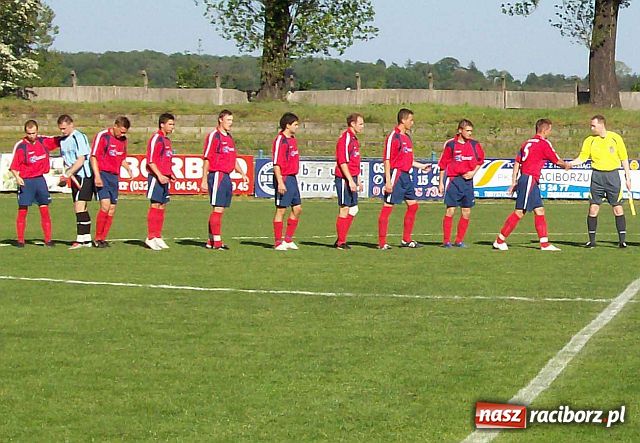 Zdjęcie w galerii na portalu naszraciborz.pl: Trzy gole i trzy punkty raciborskiej Unii wiadomości z regionu