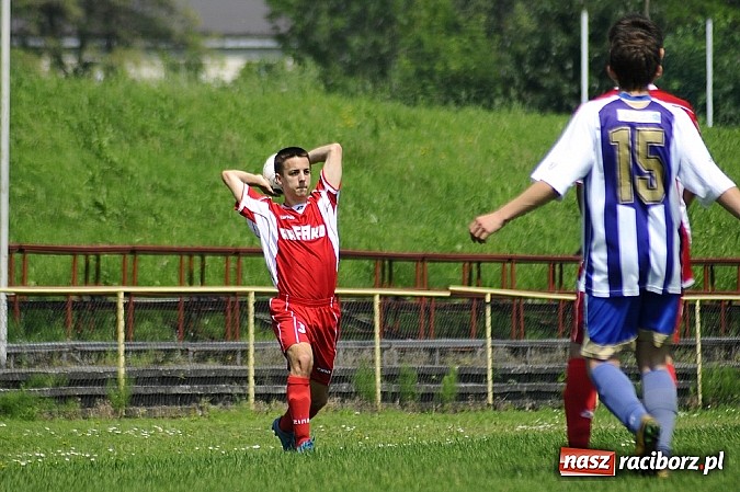 Zdjęcie w galerii na portalu naszraciborz.pl: Juniorskie derby dla Rafako wiadomości z regionu
