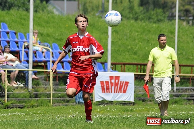 Zdjęcie w galerii na portalu naszraciborz.pl: Juniorskie derby dla Rafako wiadomości z regionu