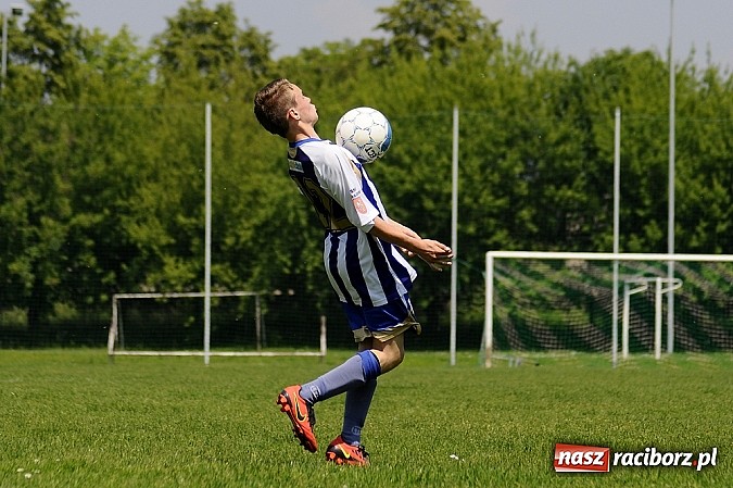 Zdjęcie w galerii na portalu naszraciborz.pl: Juniorskie derby dla Rafako wiadomości z regionu