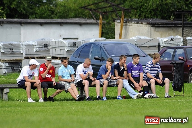 Zdjęcie w galerii na portalu naszraciborz.pl: Kornowac wygrał z Cyprzanowem wiadomości z regionu