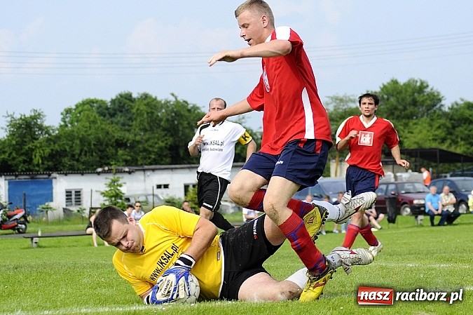 Zdjęcie w galerii na portalu naszraciborz.pl: Kornowac wygrał z Cyprzanowem wiadomości z regionu