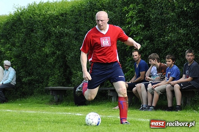 Zdjęcie w galerii na portalu naszraciborz.pl: Kornowac wygrał z Cyprzanowem wiadomości z regionu