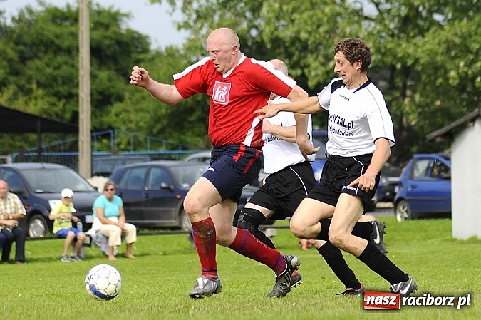 Zdjęcie w galerii na portalu naszraciborz.pl: Kornowac wygrał z Cyprzanowem wiadomości z regionu