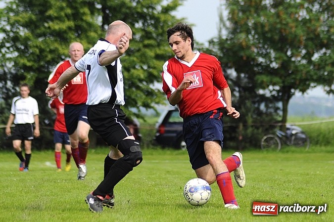 Zdjęcie w galerii na portalu naszraciborz.pl: Kornowac wygrał z Cyprzanowem wiadomości z regionu