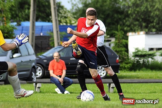 Zdjęcie w galerii na portalu naszraciborz.pl: Kornowac wygrał z Cyprzanowem wiadomości z regionu