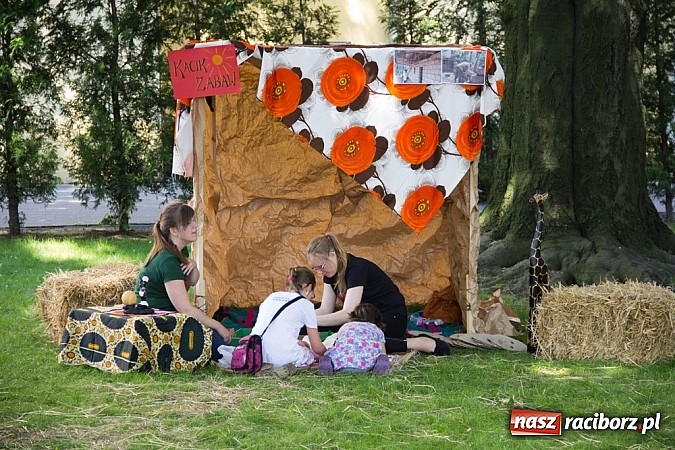 Zdjęcie w galerii na portalu naszraciborz.pl: Spotkanie z Afryką w kościele Matki Bożej wiadomości z regionu