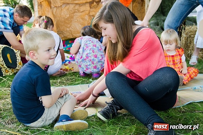 Zdjęcie w galerii na portalu naszraciborz.pl: Spotkanie z Afryką w kościele Matki Bożej wiadomości z regionu