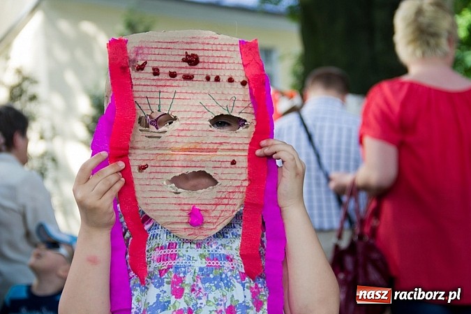 Zdjęcie w galerii na portalu naszraciborz.pl: Spotkanie z Afryką w kościele Matki Bożej wiadomości z regionu