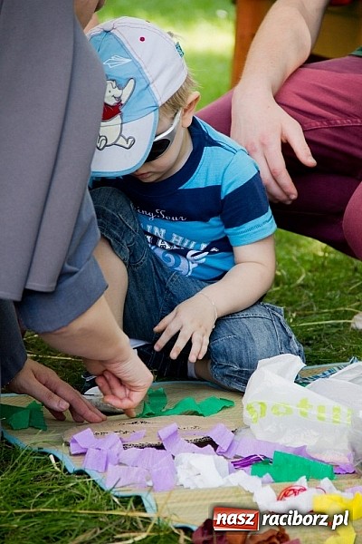 Zdjęcie w galerii na portalu naszraciborz.pl: Spotkanie z Afryką w kościele Matki Bożej wiadomości z regionu