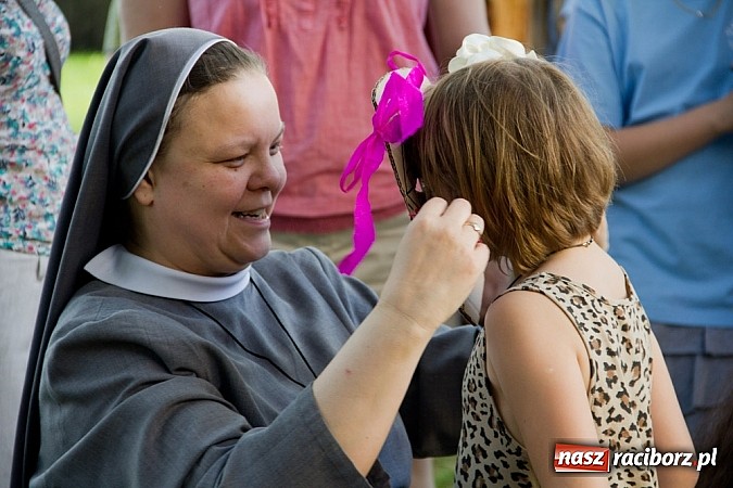 Zdjęcie w galerii na portalu naszraciborz.pl: Spotkanie z Afryką w kościele Matki Bożej wiadomości z regionu