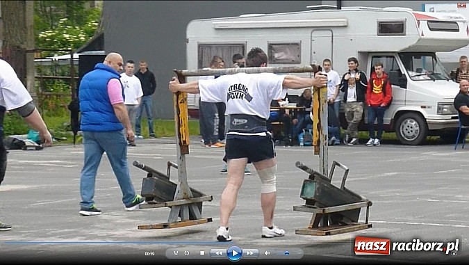 Zdjęcie w galerii na portalu naszraciborz.pl: Michał Tichanów tuż za podium strongmanów wiadomości z regionu
