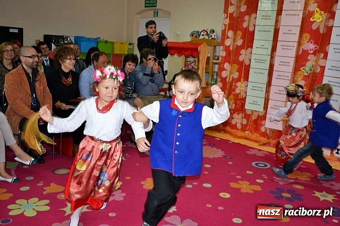 Zdjęcie w galerii na portalu naszraciborz.pl: Klucz do uczenia - gość z Rosji w gminie Krzyżanowice wiadomości z regionu