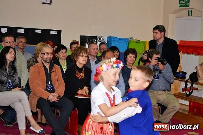 Zdjęcie w galerii na portalu naszraciborz.pl: Klucz do uczenia - gość z Rosji w gminie Krzyżanowice wiadomości z regionu