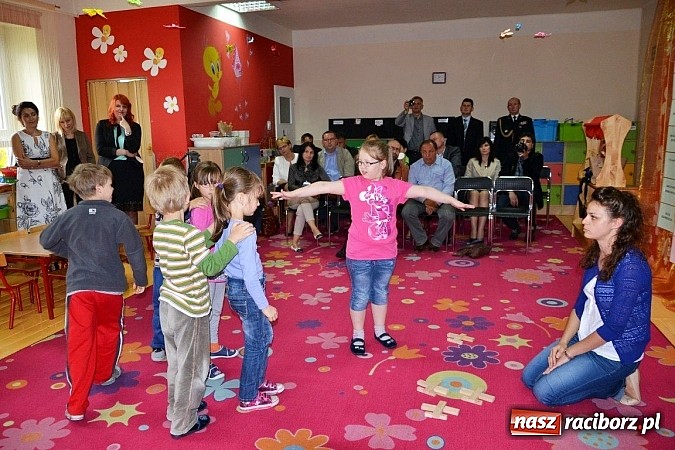 Zdjęcie w galerii na portalu naszraciborz.pl: Klucz do uczenia - gość z Rosji w gminie Krzyżanowice wiadomości z regionu