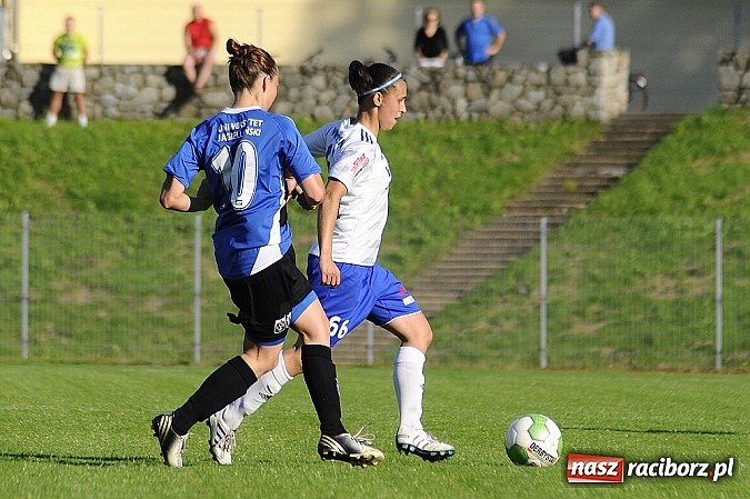 Zdjęcie w galerii na portalu naszraciborz.pl: Piąty tytuł mistrzyń Polski dla Unitek wiadomości z regionu