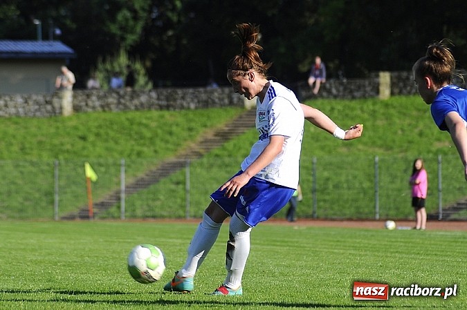 Zdjęcie w galerii na portalu naszraciborz.pl: Piąty tytuł mistrzyń Polski dla Unitek wiadomości z regionu