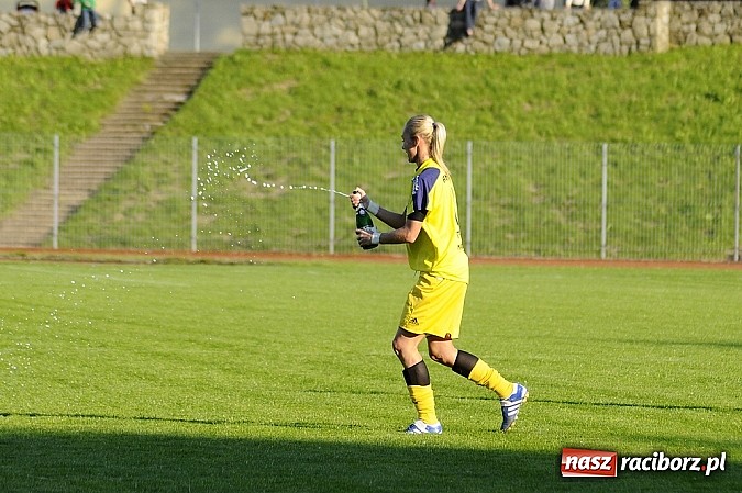 Zdjęcie w galerii na portalu naszraciborz.pl: Piąty tytuł mistrzyń Polski dla Unitek wiadomości z regionu