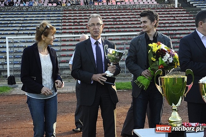 Zdjęcie w galerii na portalu naszraciborz.pl: Piąty tytuł mistrzyń Polski dla Unitek wiadomości z regionu