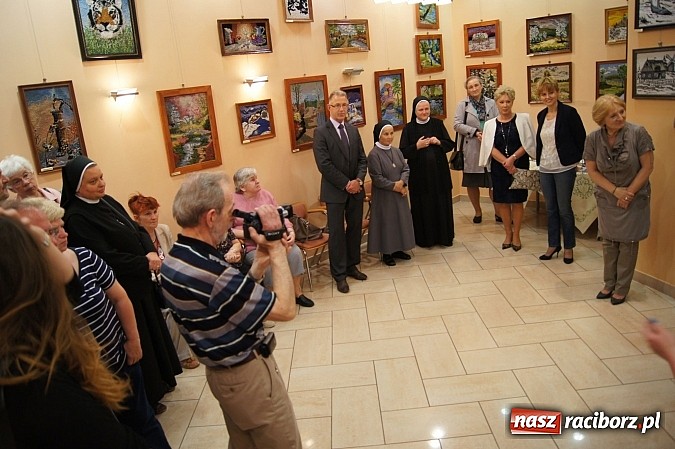 Zdjęcie w galerii na portalu naszraciborz.pl: Odszukani w cieniu w RCI wiadomości z regionu