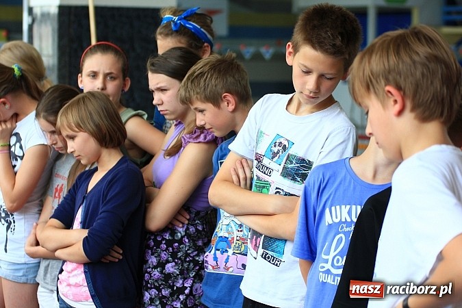 Zdjęcie w galerii na portalu naszraciborz.pl: Piknik pływacki w ZSOMS wiadomości z regionu