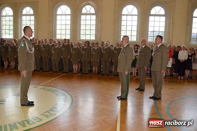 Zdjęcie w galerii na portalu naszraciborz.pl: W Śląskim Oddziale Straży Granicznej nastąpiło przekazanie władzy wiadomości z regionu