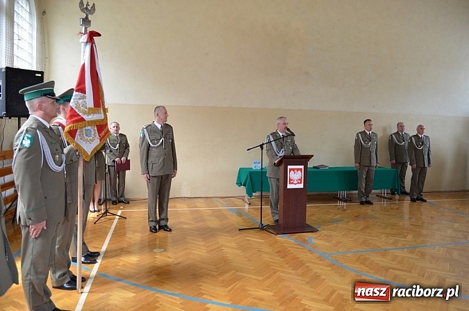 Zdjęcie w galerii na portalu naszraciborz.pl: W Śląskim Oddziale Straży Granicznej nastąpiło przekazanie władzy wiadomości z regionu