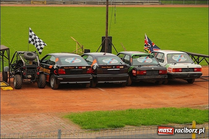 Zdjęcie w galerii na portalu naszraciborz.pl: Freestyle Streets Owners - doskonałe kaskaderskie show na stadionie wiadomości z regionu