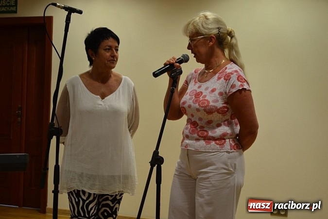 Zdjęcie w galerii na portalu naszraciborz.pl: Uczniowie Szkoły Muzycznej z Rydułtów na zamku wiadomości z regionu