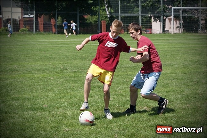 Zdjęcie w galerii na portalu naszraciborz.pl: ZSP 2 - sport kontra używki wiadomości z regionu