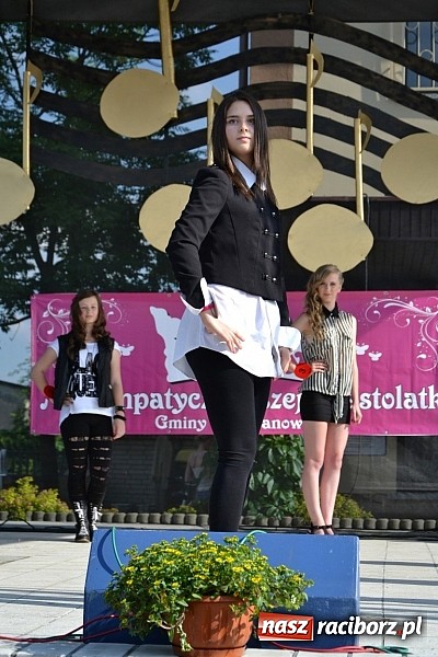 Zdjęcie w galerii na portalu naszraciborz.pl: W Tworkowie wybrali najsympatyczniejszą nastolatkę wiadomości z regionu
