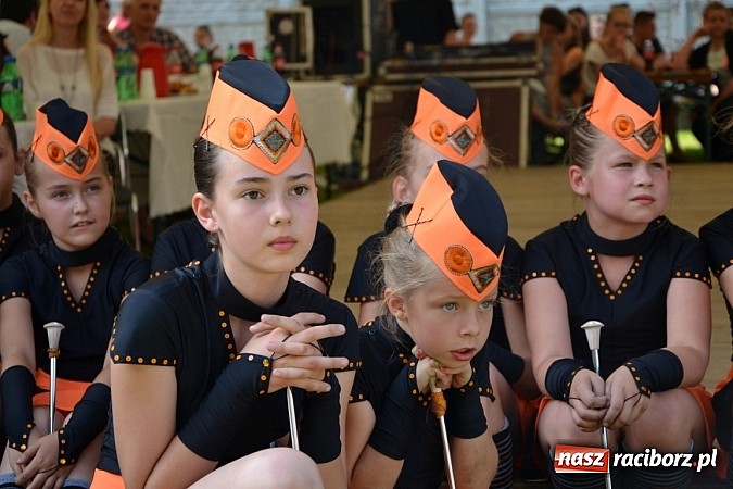 Zdjęcie w galerii na portalu naszraciborz.pl: W Tworkowie wybrali najsympatyczniejszą nastolatkę wiadomości z regionu