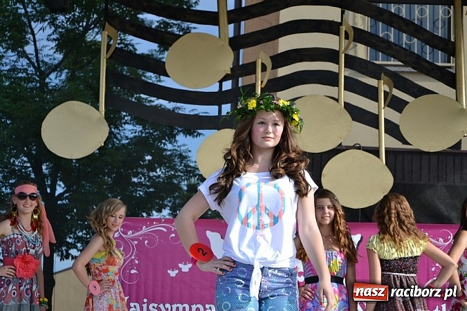 Zdjęcie w galerii na portalu naszraciborz.pl: W Tworkowie wybrali najsympatyczniejszą nastolatkę wiadomości z regionu