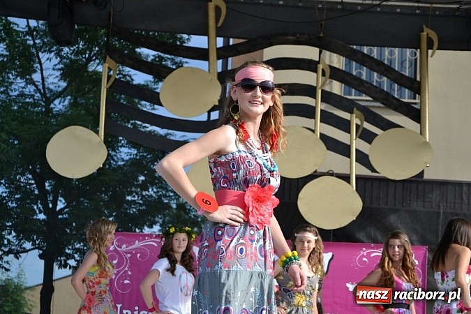 Zdjęcie w galerii na portalu naszraciborz.pl: W Tworkowie wybrali najsympatyczniejszą nastolatkę wiadomości z regionu