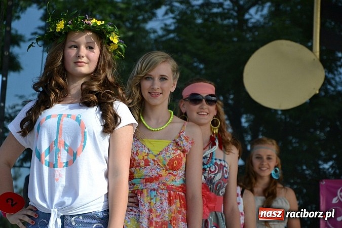 Zdjęcie w galerii na portalu naszraciborz.pl: W Tworkowie wybrali najsympatyczniejszą nastolatkę wiadomości z regionu