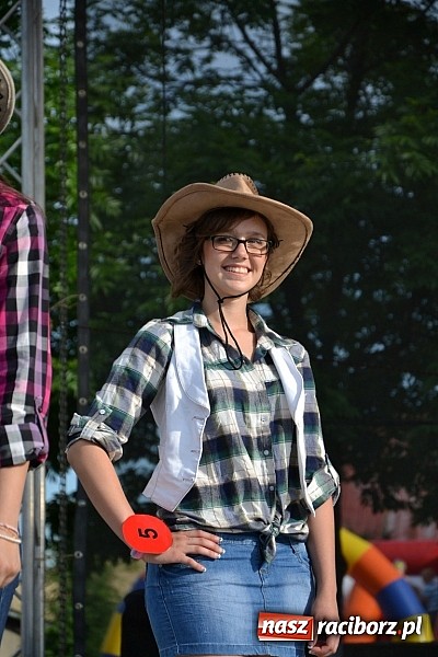 Zdjęcie w galerii na portalu naszraciborz.pl: W Tworkowie wybrali najsympatyczniejszą nastolatkę wiadomości z regionu