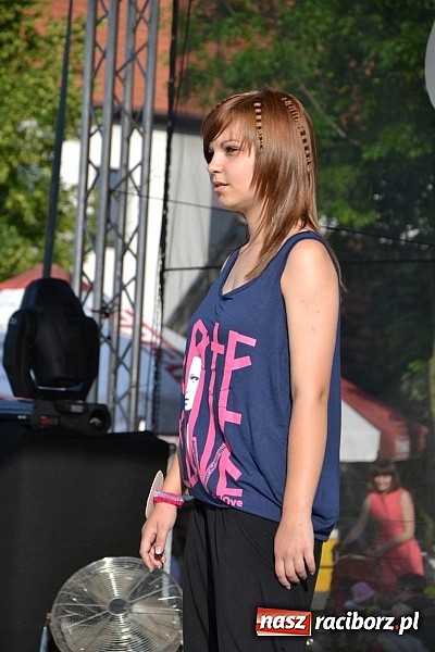 Zdjęcie w galerii na portalu naszraciborz.pl: W Tworkowie wybrali najsympatyczniejszą nastolatkę wiadomości z regionu