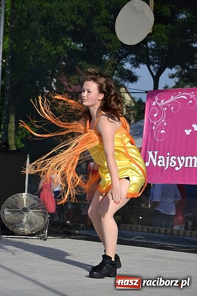 Zdjęcie w galerii na portalu naszraciborz.pl: W Tworkowie wybrali najsympatyczniejszą nastolatkę wiadomości z regionu