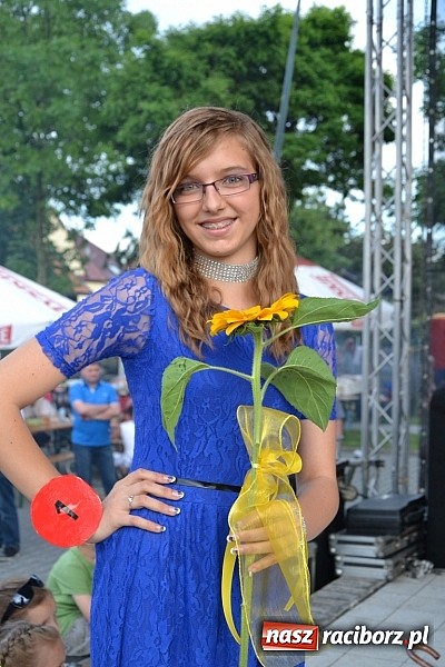 Zdjęcie w galerii na portalu naszraciborz.pl: W Tworkowie wybrali najsympatyczniejszą nastolatkę wiadomości z regionu