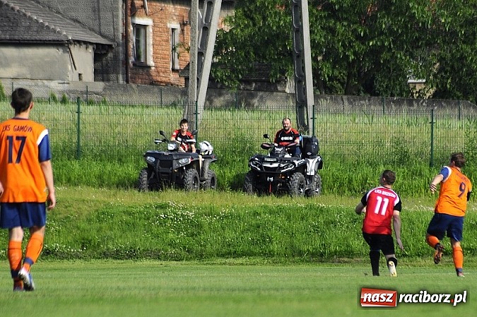 Zdjęcie w galerii na portalu naszraciborz.pl: Gamów przegrał w Brzeziu. Owsiszcze awansowały do A-klasy wiadomości z regionu