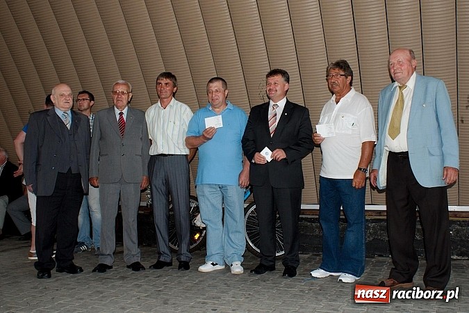 Zdjęcie w galerii na portalu naszraciborz.pl: LKS Chałupki obchodził 80-lecie założenia wiadomości z regionu