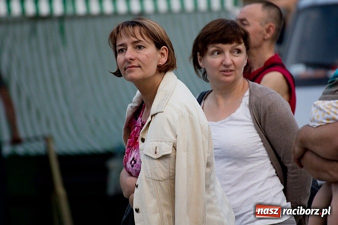 Zdjęcie w galerii na portalu naszraciborz.pl: Mocny początek festiwalu Spotkałem Pana wiadomości z regionu