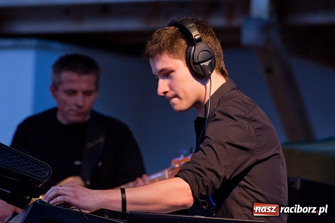 Zdjęcie w galerii na portalu naszraciborz.pl: Mocny początek festiwalu Spotkałem Pana wiadomości z regionu