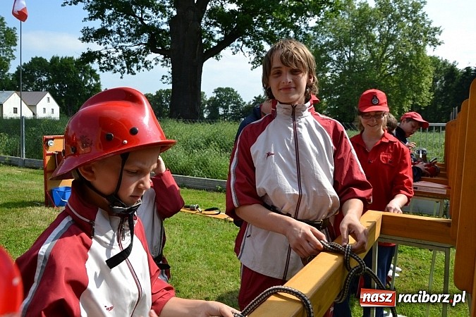 Zdjęcie w galerii na portalu naszraciborz.pl: W Krzyżanowicach rywalizowali młodzi strażacy wiadomości z regionu